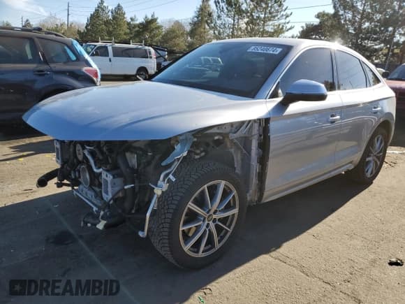✅ 2023 Audi SQ5 Sportback Prestige • VIN: WA134AFY1P2071480 • Lot: 85240674. Wystawiony na Copart z przebiegiem 14 417 mil. Bezpłatny archiwum sprzedaży aukcyjnych z USA i szczegółowy raport historii pojazdu na DreamBid. Zdjęcie 1.