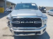 ✅ 2024 Ram 2500 Big Horn • VIN: 3C6UR5DLXRG338482 • Лот: 42990856. Опубликован ранее на IAAI с пробегом 47 251 миль. Бесплатный доступ к архиву аукционных продаж из США и подробный отчёт об истории автомобиля на DreamBid. Изображение 12.