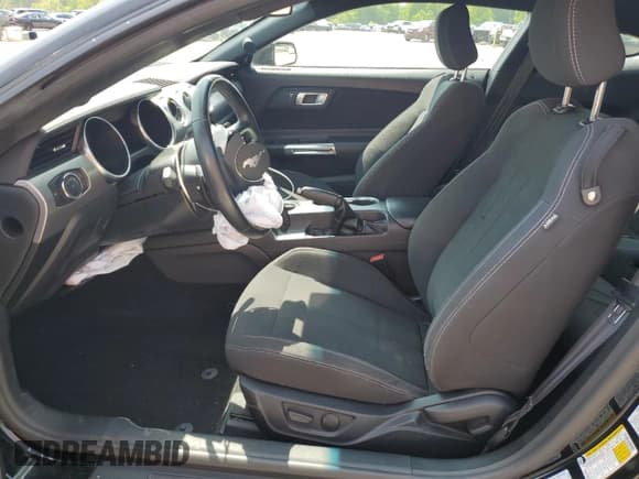 ✅ 2020 Ford Mustang GT • VIN: 1FA6P8CF9L5132823 • Lot: 59410595. Listed on Copart with 101,864 mi. Free auction sales archive from the USA and detailed vehicle history report at DreamBid. Image 7.