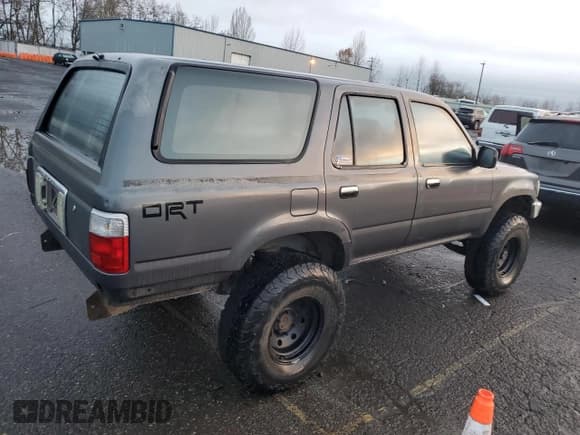 ✅ 1990 Toyota 4Runner • VIN: JT3VN39W8L0033465 • Lot: 87031474. Listed on Copart with 206,614 mi. Free auction sales archive from the USA and detailed vehicle history report at DreamBid. Image 3.