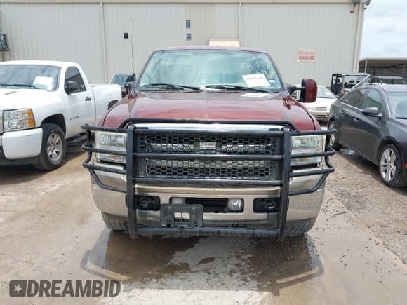✅ 2006 Ford F-250 XL • VIN: 1FTSW20526EC82555 • Lot: 42542846. Wystawiony na IAAI z przebiegiem Nie podano. Bezpłatny archiwum sprzedaży aukcyjnych z USA i szczegółowy raport historii pojazdu na DreamBid. Zdjęcie 11.