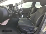 ✅ 2016 Dodge Dart SE • VIN: 1C3CDFAA0GD591689 • Lot: 82701995. Wystawiony na Copart z przebiegiem 111 110 mil. Bezpłatny archiwum sprzedaży aukcyjnych z USA i szczegółowy raport historii pojazdu na DreamBid. Zdjęcie 7.