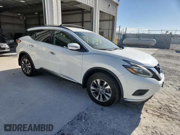 ✅ 2018 Nissan Murano SV • VIN: 5N1AZ2MH5JN131401 • Lot: 92488205. Listed on Copart with 101,730 mi. Free auction sales archive from the USA and detailed vehicle history report at DreamBid. Image 4.