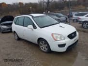 ✅ 2008 Kia Rondo LX • VIN: KNAFG526X87136544 • Lot: 43714691. Wystawiony na IAAI z przebiegiem 154 301 mil. Bezpłatny archiwum sprzedaży aukcyjnych z USA i szczegółowy raport historii pojazdu na DreamBid. Zdjęcie 1.
