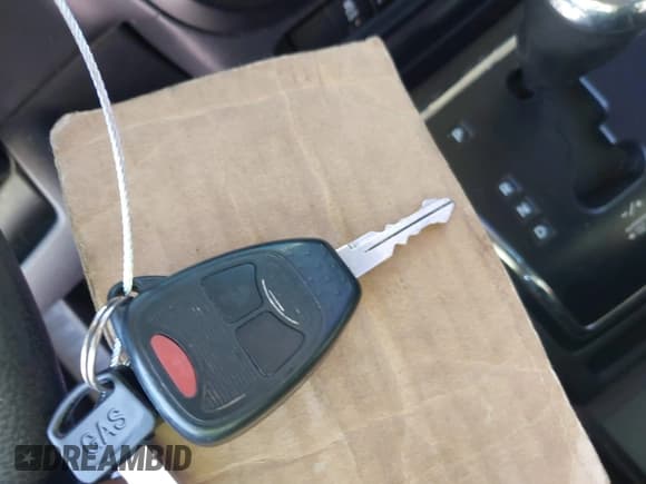 ✅ 2016 Jeep Patriot Sport • VIN: 1C4NJPBB4GD652262 • Лот: 43618934. Опубликован ранее на IAAI с пробегом 124 272 миль. Бесплатный доступ к архиву аукционных продаж из США и подробный отчёт об истории автомобиля на DreamBid. Изображение 11.