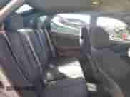 2006 Hyundai Elantra GLS z VIN KMHDN56D96U183082, wystawiony jako Copart lot #76459614 z przebiegiem 107 365 mil mil oraz Czysty tytuł • Clean title. Historia ofert i sprzedaży dostępna na DreamBid. Obrazek 10.