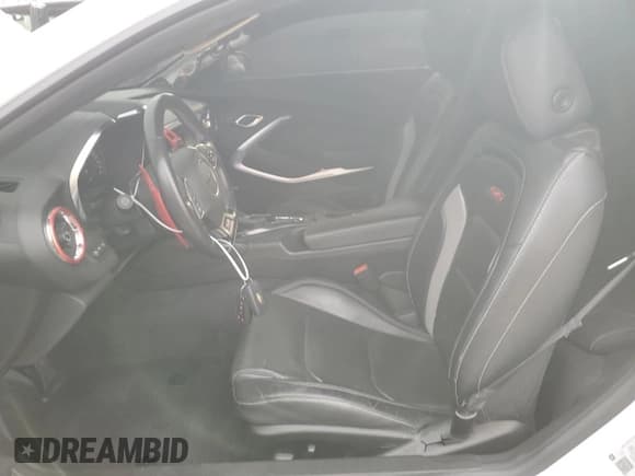 ✅ 2019 Chevrolet Camaro 2SS • VIN: 1G1FH1R71K0150817 • Лот: 92270065. Опубликован ранее на Copart с пробегом 51 285 миль. Бесплатный доступ к архиву аукционных продаж из США и подробный отчёт об истории автомобиля на DreamBid. Изображение 7.