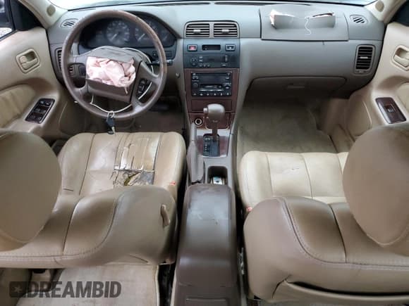 ✅ 1996 Nissan Maxima GXE • VIN: JN1CA21D1TT137767 • Lot: 93716525. Listed on Copart with 201,408 mi. Free auction sales archive from the USA and detailed vehicle history report at DreamBid. Image 8.