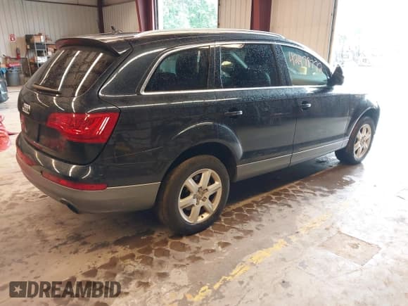 ✅ 2012 Audi Q7 Premium Plus • VIN: WA1LGAFE7CD006743 • Lot: 42478772. Listed on IAAI with 178,581 mi. Free auction sales archive from the USA and detailed vehicle history report at DreamBid. Image 4.