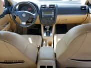 ✅ 2009 Volkswagen Jetta SE • VIN: 3VWRZ71K59M052270 • Lot: 84046165. Listed on Copart with 131,145 mi. Free auction sales archive from the USA and detailed vehicle history report at DreamBid. Image 8.