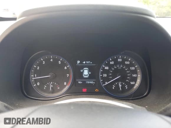 ✅ 2018 Hyundai Kona SE • VIN: KM8K12AA2JU067939 • Лот: 62040574. Опубликован ранее на Copart с пробегом 175 982 миль. Бесплатный доступ к архиву аукционных продаж из США и подробный отчёт об истории автомобиля на DreamBid. Изображение 9.