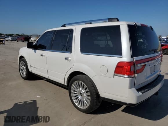 ✅ 2016 Lincoln Navigator Reserve • VIN: 5LMJJ2LT0GEL07595 • Лот: 52032345. Опубликован ранее на Copart с пробегом 124 329 миль. Бесплатный доступ к архиву аукционных продаж из США и подробный отчёт об истории автомобиля на DreamBid. Изображение 2.