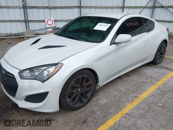 ✅ 2013 Hyundai Genesis Coupe 2.0T • VIN: KMHHT6KD2DU099816 • Lot: 42847607. Wystawiony na IAAI z przebiegiem 79 485 mil. Bezpłatny archiwum sprzedaży aukcyjnych z USA i szczegółowy raport historii pojazdu na DreamBid. Zdjęcie 2.
