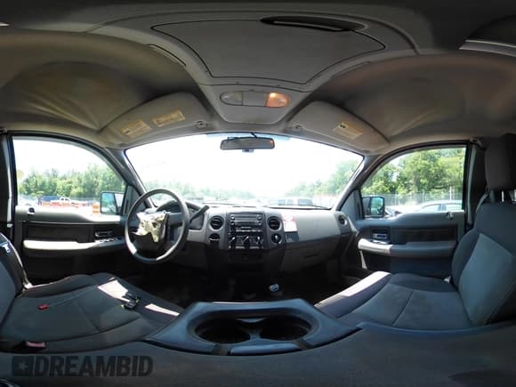 ✅ 2004 Ford F-150 STX • VIN: 1FTRX14W14NC54607 • Lot: 42415593. Listed on IAAI with 197,942 mi. Free auction sales archive from the USA and detailed vehicle history report at DreamBid. Image 20.