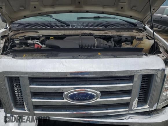 ✅ 2010 Ford Econoline Cargo Commercial • VIN: 1FTNE2EW2ADA36668 • Lot: 59904755. Listed on Copart with 41,419 mi. Free auction sales archive from the USA and detailed vehicle history report at DreamBid. Image 12.