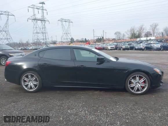 ✅ 2015 Maserati Quattroporte S Q4 • VIN: ZAM56RRA6F1143442 • Лот: 41497666. Опубликован ранее на IAAI с пробегом 67 549 миль. Бесплатный доступ к архиву аукционных продаж из США и подробный отчёт об истории автомобиля на DreamBid. Изображение 13.