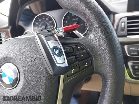 ✅ 2015 BMW 4 Series 428i • VIN: WBA3N3C5XFK234213 • Лот: 42156861. Опубликован ранее на IAAI с пробегом 60 324 миль. Бесплатный доступ к архиву аукционных продаж из США и подробный отчёт об истории автомобиля на DreamBid. Изображение 11.