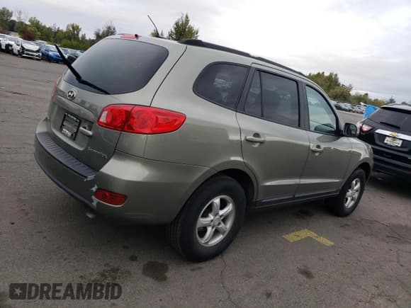 ✅ 2008 Hyundai Santa Fe GLS • VIN: 5NMSG13D98H214554 • Lot: 74641444. Listed on Copart with 200,347 mi. Free auction sales archive from the USA and detailed vehicle history report at DreamBid. Image 3.