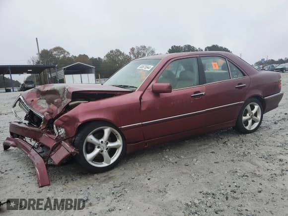 ✅ 1999 Mercedes-Benz C 230/260/280/320 • VIN: WDBHA24G6XA665992 • Лот: 83875544. Опубликован ранее на Copart с пробегом Не указан. Бесплатный доступ к архиву аукционных продаж из США и подробный отчёт об истории автомобиля на DreamBid. Изображение 1.