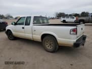 ✅ 2003 Chevrolet S-10 LS • VIN: 1GCCS19X438289287 • Лот: 88000465. Опубликован ранее на Copart с пробегом 212 723 миль. Бесплатный доступ к архиву аукционных продаж из США и подробный отчёт об истории автомобиля на DreamBid. Изображение 2.