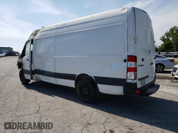 ✅ 2011 Freightliner Sprinter • VIN: WDYPE8CC4B5552423 • Lot: 69059564. Listed on Copart with Not provided. Free auction sales archive from the USA and detailed vehicle history report at DreamBid. Image 2.