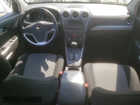 ✅ 2012 Chevrolet Captiva Sport LT • VIN: 3GNAL3E53CS637678 • Lot: 50606025. Wystawiony na Copart z przebiegiem 85 681 mil. Bezpłatny archiwum sprzedaży aukcyjnych z USA i szczegółowy raport historii pojazdu na DreamBid. Zdjęcie 8.