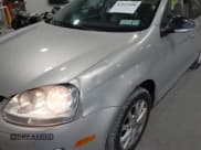 ✅ 2010 Volkswagen Jetta Limited Edition • VIN: 3VWAX7AJ3AM123190 • Lot: 43015100. Listed on IAAI with 182,384 mi. Free auction sales archive from the USA and detailed vehicle history report at DreamBid. Image 16.