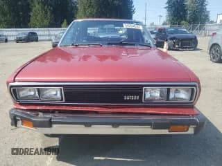 ✅ 1981 Datsun 510 • VIN: JN1HT03S5BT218883 • Lot: 54264835. Wystawiony na Copart z przebiegiem 21 057 mil. Bezpłatny archiwum sprzedaży aukcyjnych z USA i szczegółowy raport historii pojazdu na DreamBid. Zdjęcie 5.