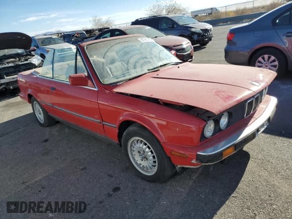 ✅ 1989 BMW 3 Series • VIN: WBABB2302K8863586 • Лот: 87761755. Опубликован ранее на Copart с пробегом 183 356 миль. Бесплатный доступ к архиву аукционных продаж из США и подробный отчёт об истории автомобиля на DreamBid. Изображение 4.