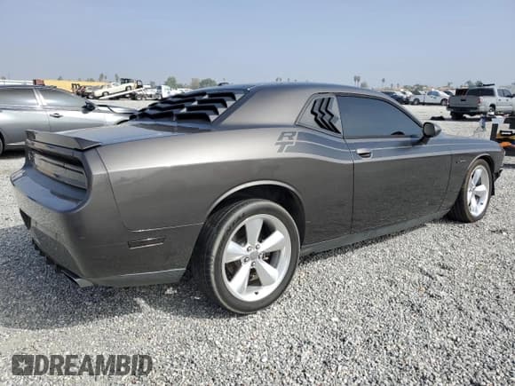 ✅ 2014 Dodge Challenger R/T Classic • VIN: 2C3CDYBT9EH313546 • Lot: 76400064. Wystawiony na Copart z przebiegiem 74 048 mil. Bezpłatny archiwum sprzedaży aukcyjnych z USA i szczegółowy raport historii pojazdu na DreamBid. Zdjęcie 3.