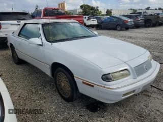 ✅ 1994 Chrysler LeBaron GTC • VIN: 1C3EU4530RF259672 • Lot: 80346444. Wystawiony na Copart z przebiegiem Nie podano. Bezpłatny archiwum sprzedaży aukcyjnych z USA i szczegółowy raport historii pojazdu na DreamBid. Zdjęcie 4.