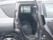 ✅ 2016 Jeep Compass 75th Anniversary • VIN: 1C4NJDBB1GD780845 • Lot: 43412763. Wystawiony na IAAI z przebiegiem 170 027 mil. Bezpłatny archiwum sprzedaży aukcyjnych z USA i szczegółowy raport historii pojazdu na DreamBid. Zdjęcie 8.