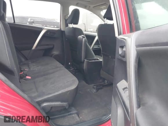 ✅ 2013 Toyota RAV4 XLE • VIN: JTMRFREV7DD043652 • Lot: 43798834. Listed on IAAI with 167,094 mi. Free auction sales archive from the USA and detailed vehicle history report at DreamBid. Image 8.