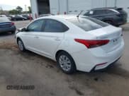 ✅ 2022 Hyundai Accent SE • VIN: 3KPC24A64NE181863 • Lot: 43561193. Wystawiony na IAAI z przebiegiem 54 547 mil. Bezpłatny archiwum sprzedaży aukcyjnych z USA i szczegółowy raport historii pojazdu na DreamBid. Zdjęcie 3.