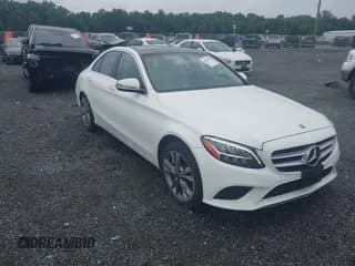 ✅ 2019 Mercedes-Benz C 300 • VIN: 55SWF8EB9KU298567 • Lot: 42638949. Listed on IAAI with 24,967 mi. Free auction sales archive from the USA and detailed vehicle history report at DreamBid. Image 1.