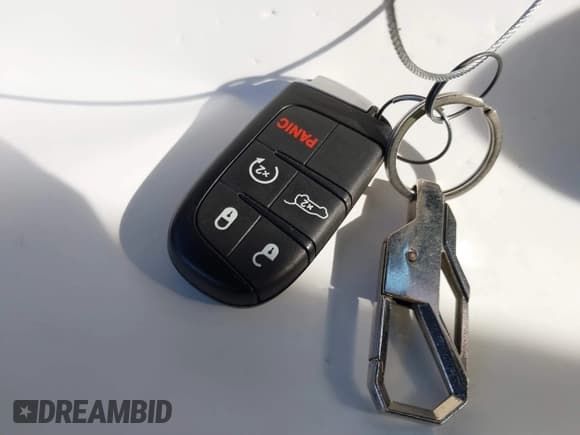 ✅ 2019 Jeep Grand Cherokee Upland • VIN: 1C4RJFAGXKC696516 • Lot: 41839379. Listed on IAAI with 96,974 mi. Free auction sales archive from the USA and detailed vehicle history report at DreamBid. Image 11.