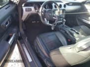 ✅ 2017 Ford Mustang GT Premium • VIN: 1FA6P8CF4H5289859 • Lot: 82292765. Wystawiony na Copart z przebiegiem 83 723 mil. Bezpłatny archiwum sprzedaży aukcyjnych z USA i szczegółowy raport historii pojazdu na DreamBid. Zdjęcie 8.