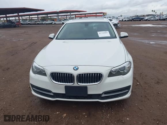 ✅ 2014 BMW 5 Series 535i xDrive • VIN: WBA5B3C51ED538938 • Лот: 43741043. Опубликован ранее на IAAI с пробегом 163 499 миль. Бесплатный доступ к архиву аукционных продаж из США и подробный отчёт об истории автомобиля на DreamBid. Изображение 13.