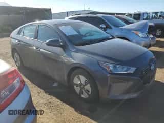 2017 Hyundai Ioniq Blue z VIN KMHC65LC9HU048255, wystawiony jako Copart lot #49356774 z przebiegiem 75 239 mil mil oraz . Historia ofert i sprzedaży dostępna na DreamBid. Obrazek 4.