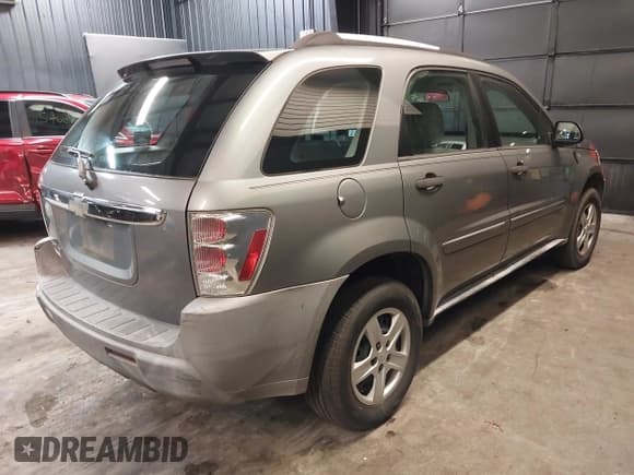 ✅ 2005 Chevrolet Equinox LS • VIN: 2CNDL13F356181202 • Лот: 42265227. Опубликован ранее на IAAI с пробегом 120 799 миль. Бесплатный доступ к архиву аукционных продаж из США и подробный отчёт об истории автомобиля на DreamBid. Изображение 4.