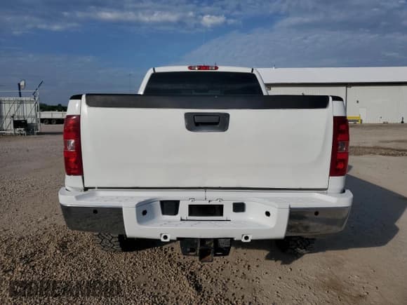 ✅ 2011 Chevrolet Silverado 2500HD Work Truck • VIN: 1GC2KVC88BZ333451 • Lot: 64804405. Wystawiony na Copart z przebiegiem 256 218 mil. Bezpłatny archiwum sprzedaży aukcyjnych z USA i szczegółowy raport historii pojazdu na DreamBid. Zdjęcie 6.