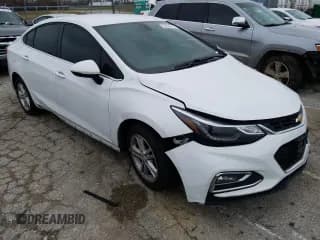 ✅ 2017 Chevrolet Cruze LT • VIN: 1G1BE5SM8H7261895 • Lot: 42573431. Listed on Copart with 86,014 mi. Free auction sales archive from the USA and detailed vehicle history report at DreamBid. Image 1.