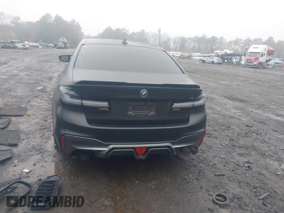 ✅ 2017 BMW 5 Series 540i xDrive • VIN: WBAJE7C30HG889029 • Lot: 43769608. Listed on IAAI with 43,630 mi. Free auction sales archive from the USA and detailed vehicle history report at DreamBid. Image 16.