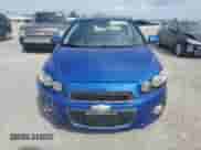 2016 Chevrolet Sonic LT с VIN 1G1JC6SH9G4132221, выставлен на аукционе Copart как лот 69777154 с пробегом 132 915 миль миль и Списание • Salvage title. История ставок и продаж доступна на DreamBid. Изображение 5.