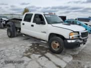 ✅ 2006 GMC Sierra 3500 DRW SLE1 • VIN: 1GTJK33D16F207548 • Lot: 72369554. Wystawiony na Copart z przebiegiem Nie podano. Bezpłatny archiwum sprzedaży aukcyjnych z USA i szczegółowy raport historii pojazdu na DreamBid. Zdjęcie 4.
