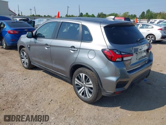 ✅ 2024 Mitsubishi Outlander S • VIN: JA4ARUAUXRU025989 • Лот: 43246992. Опубликован ранее на IAAI с пробегом 12 791 миль. Бесплатный доступ к архиву аукционных продаж из США и подробный отчёт об истории автомобиля на DreamBid. Изображение 3.