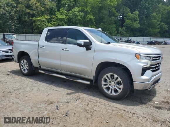 ✅ 2022 Chevrolet Silverado 1500 LTZ • VIN: 1GCUDGED4NZ572816 • Lot: 63283775. Wystawiony na Copart z przebiegiem 96 793 mil. Bezpłatny archiwum sprzedaży aukcyjnych z USA i szczegółowy raport historii pojazdu na DreamBid. Zdjęcie 4.