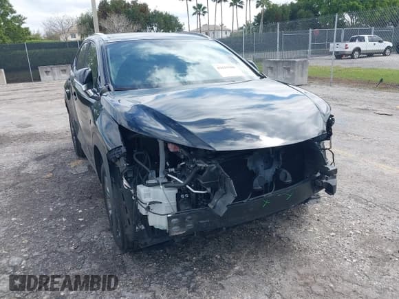 ✅ 2021 Lexus NX 300 F Sport • VIN: JTJSARBZ5M2179908 • Lot: 41639300. Wystawiony na IAAI z przebiegiem 26 779 mil. Bezpłatny archiwum sprzedaży aukcyjnych z USA i szczegółowy raport historii pojazdu na DreamBid. Zdjęcie 6.