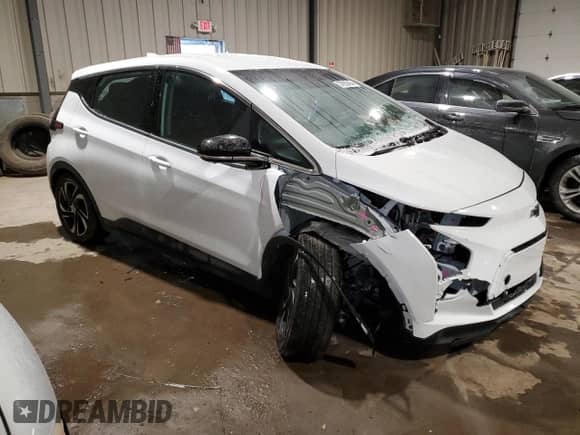 2023 Chevrolet Bolt EV 2LT z VIN 1G1FX6S02P4155795, wystawiony jako Copart lot #37962454 z przebiegiem 3 620 mil mil oraz . Historia ofert i sprzedaży dostępna na DreamBid. Obrazek 4.