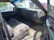 2002 Chevrolet Silverado 1500 LS with VIN 1GCEK14T82Z314441, listed as a IAAI auction lot 42462172 with 181,260 mi miles and . Bid and sale history available at DreamBid. Image 5.